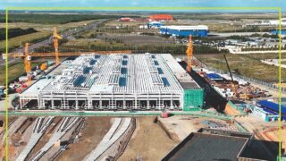 В Астане продолжают строить большое депо для поездов LRT