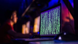МВД Казахстана усиливает борьбу с интернет-мошенничеством