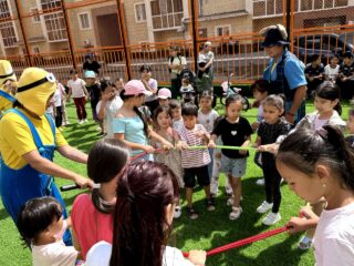 День Астаны: жителям столичного ЖК «Отан» подарили новую дворовую территорию