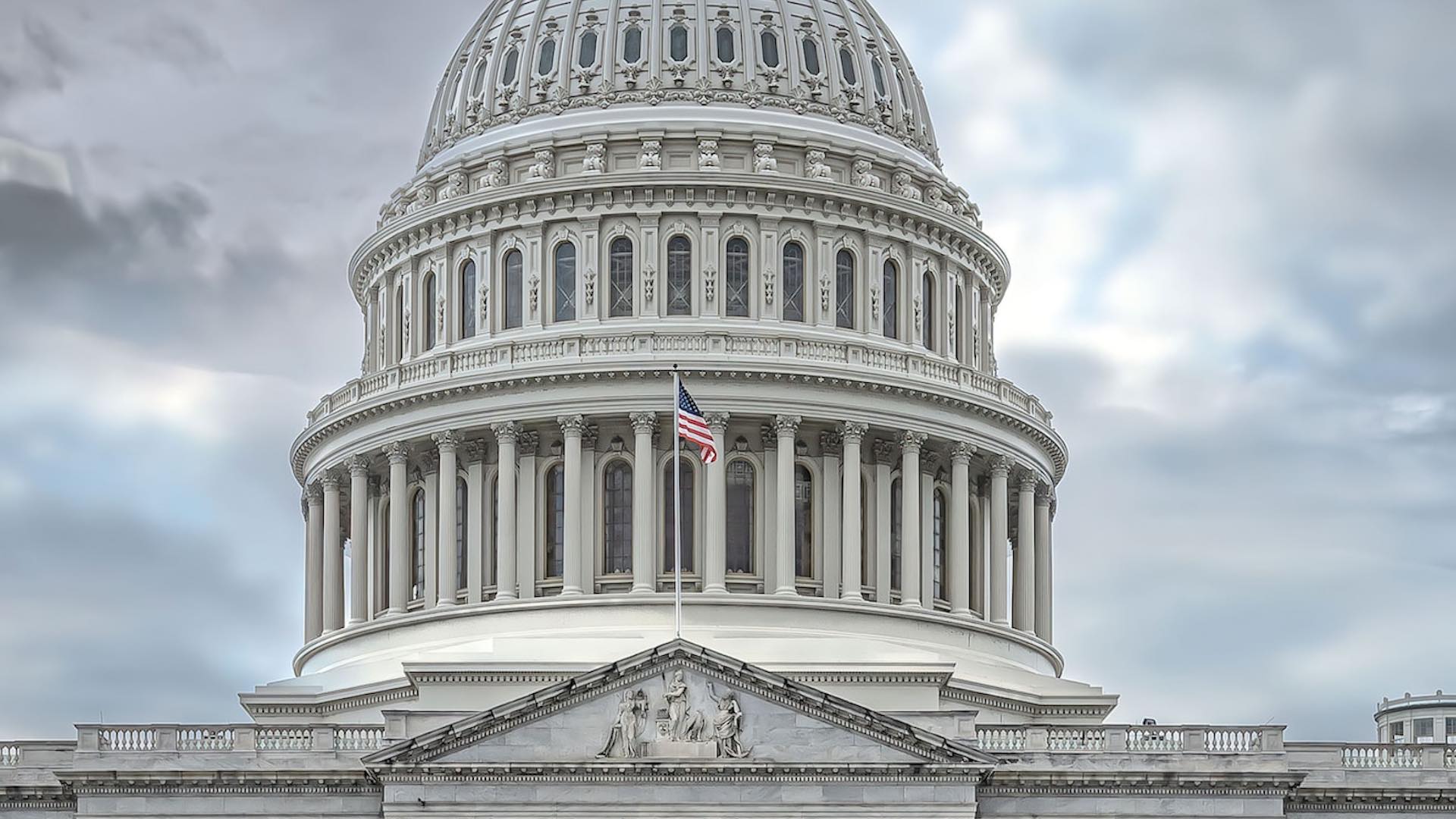Законопроект о потолке госдолга США поставлен на жесткое голосование в Палате представителей