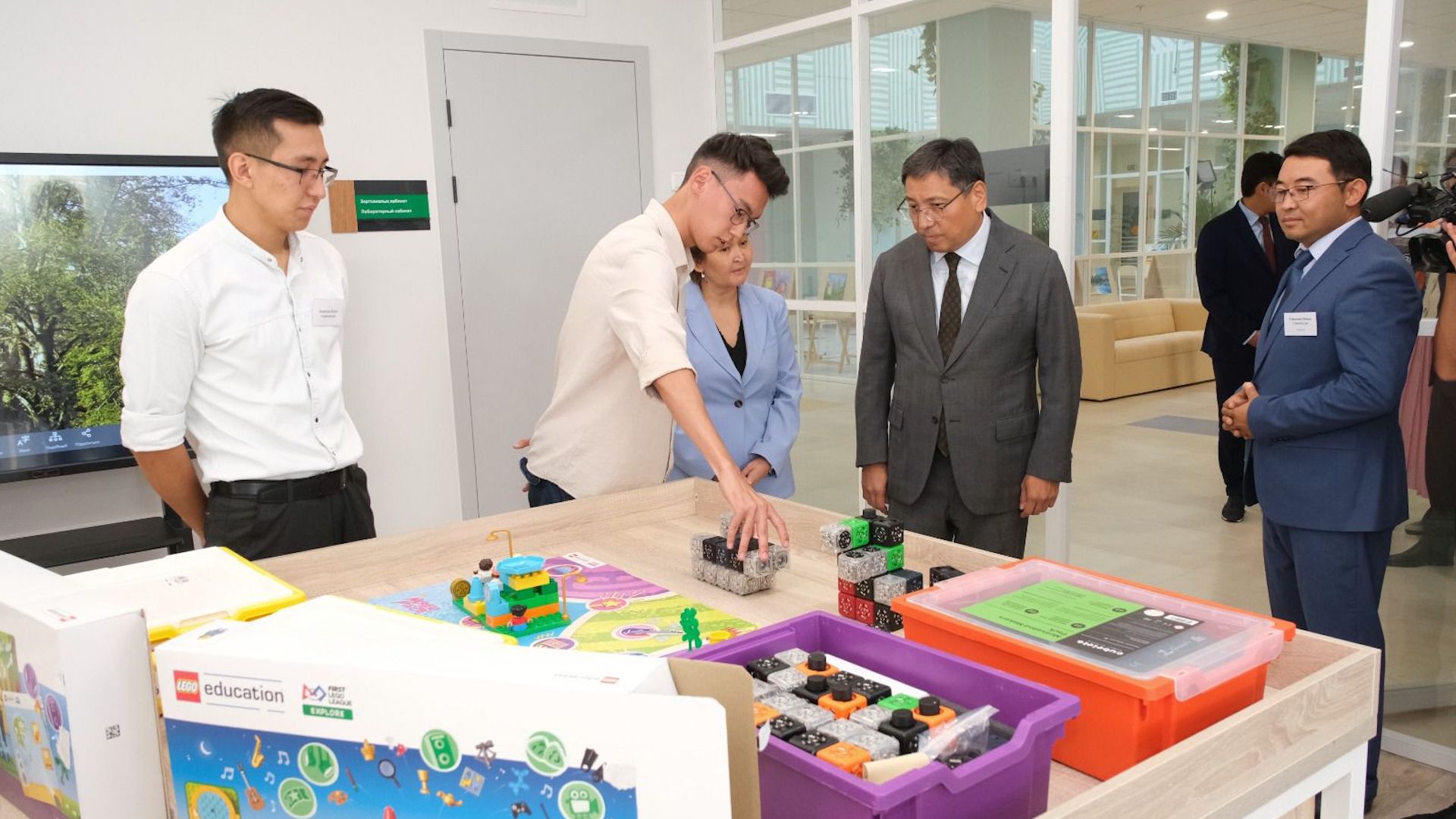 В Алматы по поручению Президента открыли новый Центр инновационного творчества 