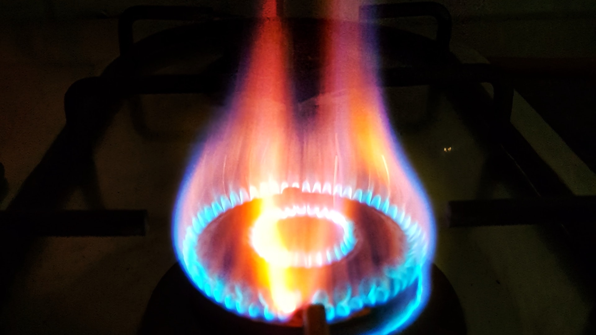 Цены на газ в Европе выросли на 6% за тысячу кубометров