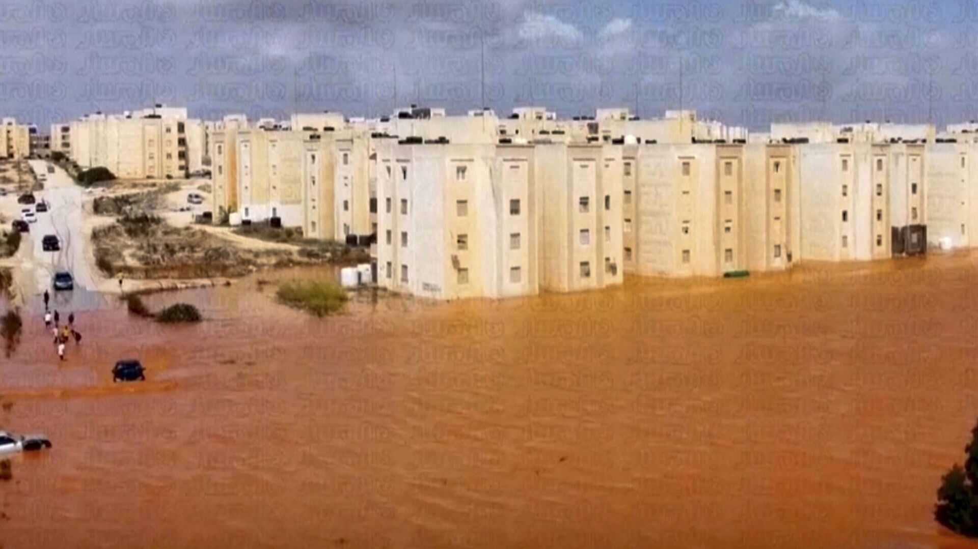 Количество жертв от наводнения в Ливии превысило 11 тысяч человек