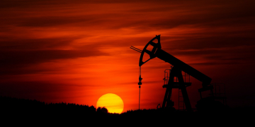 АО «КазТрансОйл» увеличит в ноябре поставки казахстанской нефти в Германию на 54%