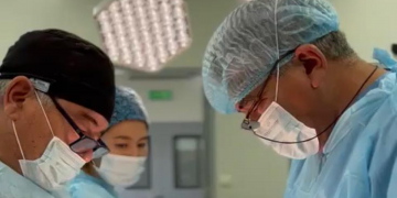 Детские хирурги провели успешную операцию годовалому ребенку с редкой врожденной патологией