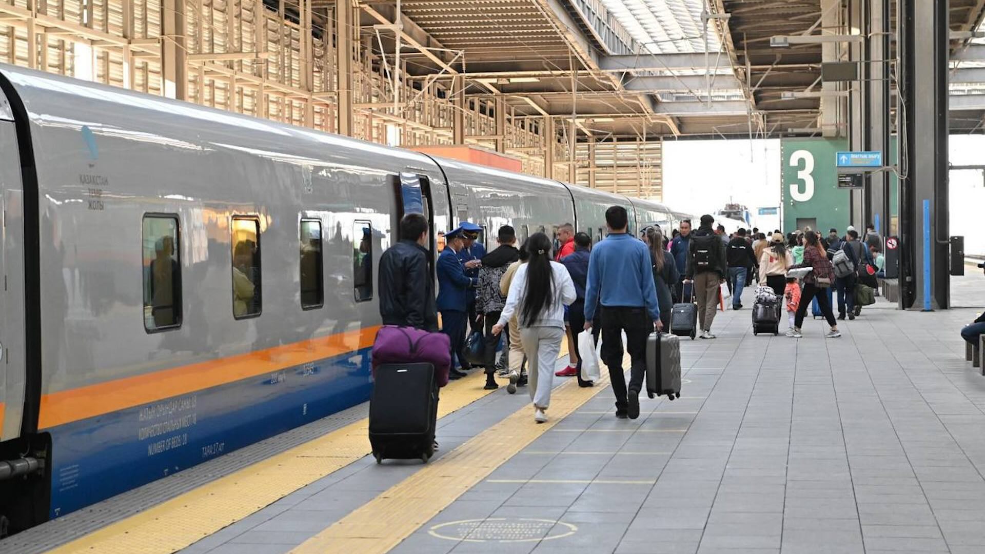 С января по октябрь 2023 года, поездами воспользовались более 11 миллионов пассажиров