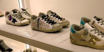 СМИ сообщают, что бренд обуви Golden Goose планирует провести IPO