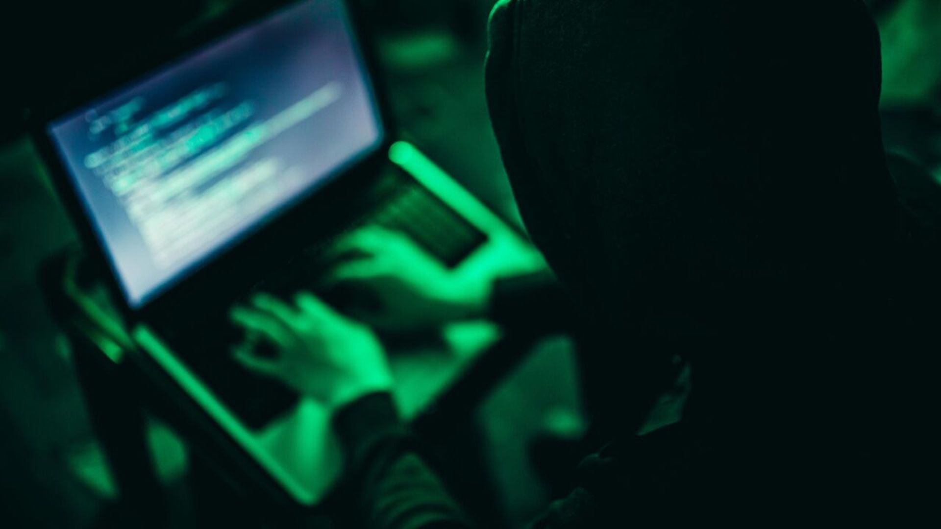 В Карагандинской области хакер украл 63 миллиона тенге