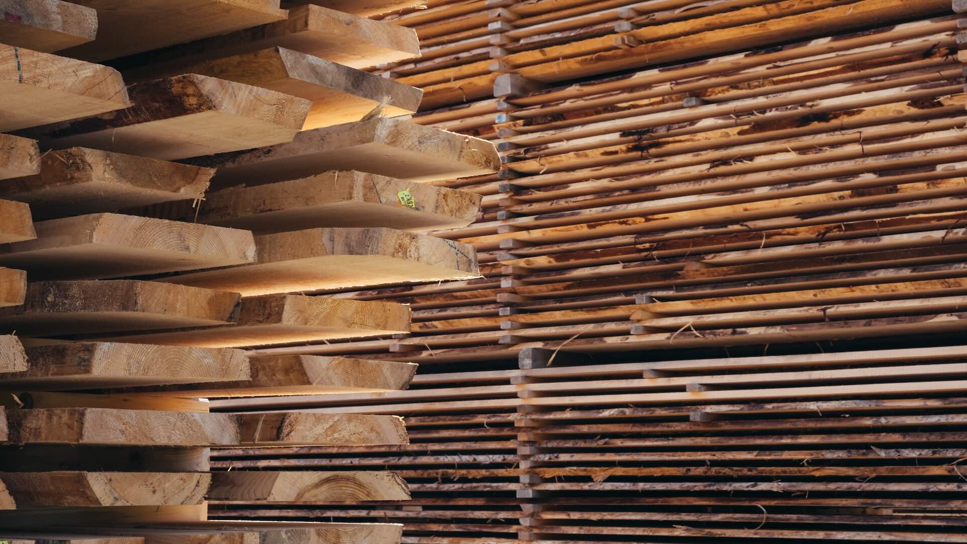 В Финляндии возникает нехватка древесины из-за жесткой конкуренции на рынке