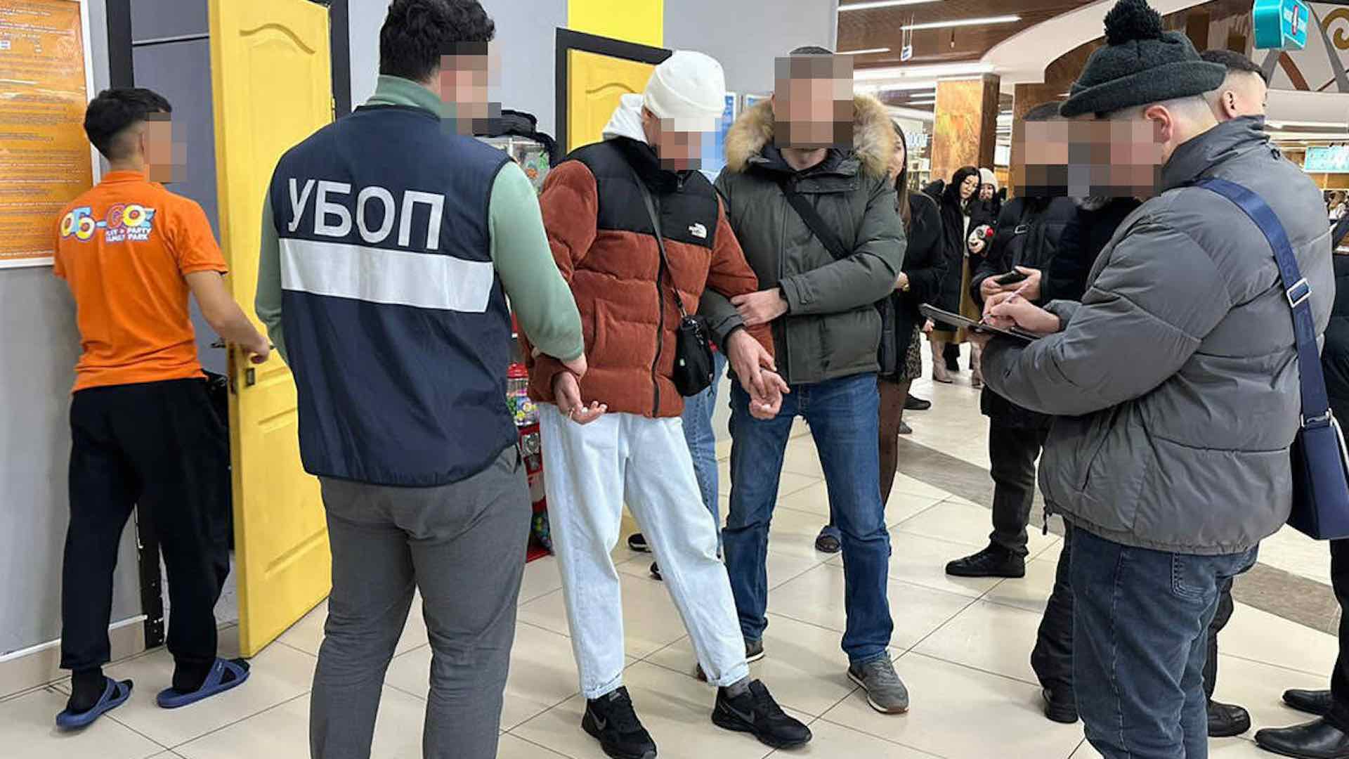 В Петропавловске арестовали вымогателя с оружием